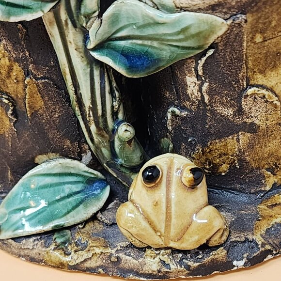 Vintage Majolica Style Ceramic Frog Tree Stump Art Pottery Planter - Picture 6 of 11